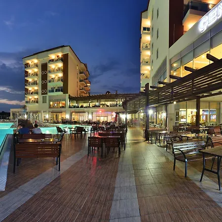 Cenger Resort