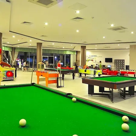 Rezort Cenger 5*
