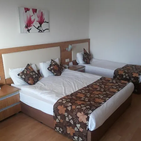 Cenger Rezort 5*