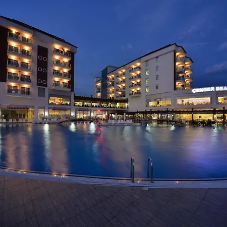 Cenger Resort 5*